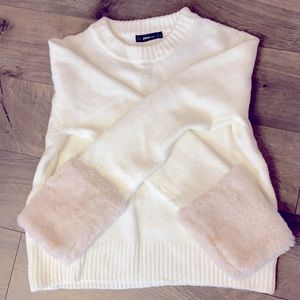 Zara cute sweater! With faux fur detail on cuffs!